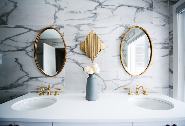6 Ways to Ensure Complete Bathroom Renovations Become a Success
